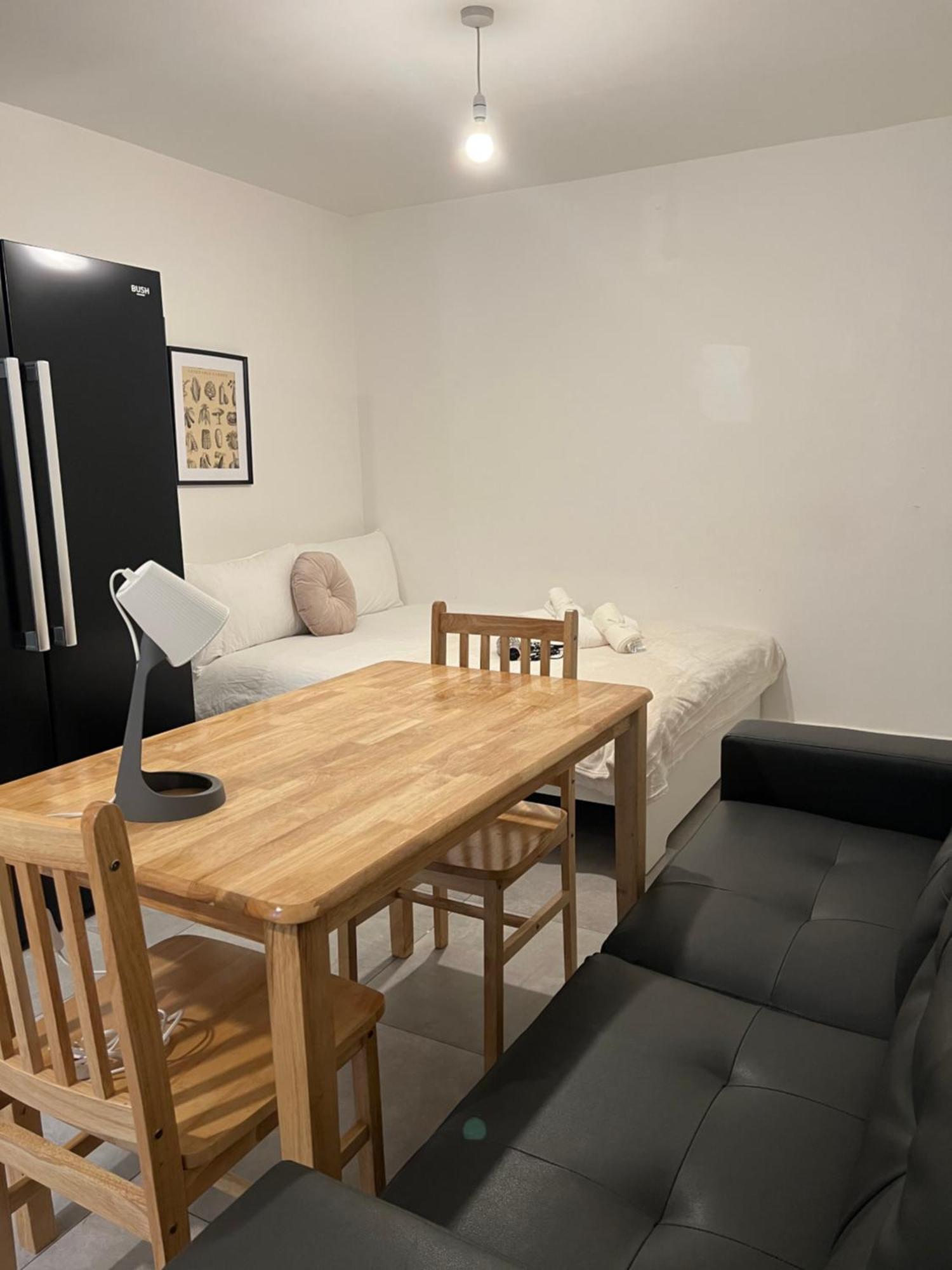Lovely Double Rooms In Euston & Square In Central London Exterior foto