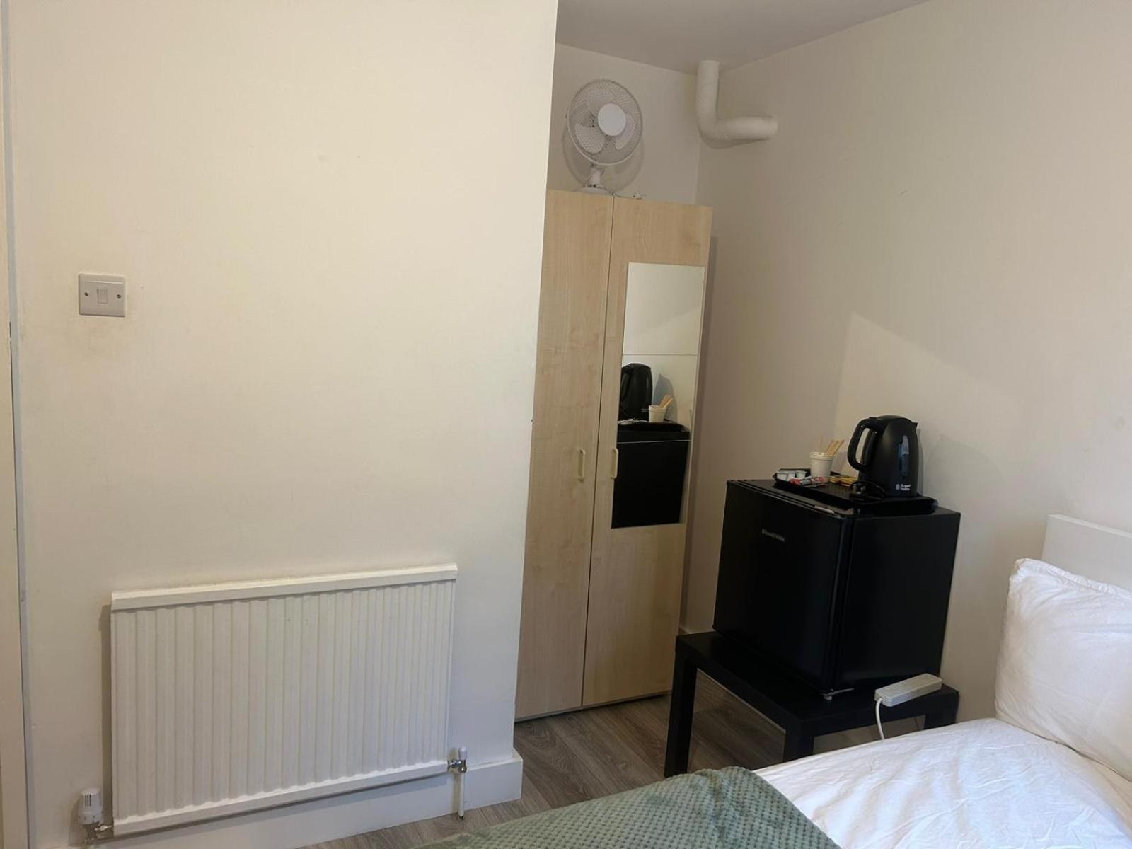 Lovely Double Rooms In Euston & Square In Central London Exterior foto